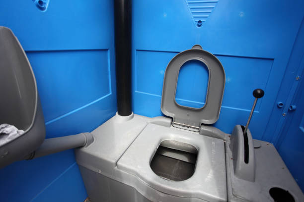 Best Portable restroom solutions  in Fort Defiance, AZ